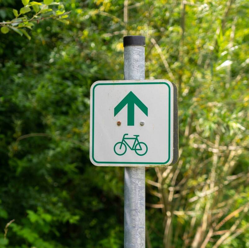 Schild Fahrradweg